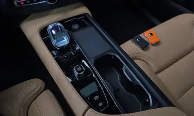 Volvo XC90 2025, 6356 км, за 74490000 KRW - фото 9