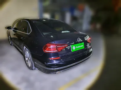 Volkswagen Passat 2016, 136100 км, за 51302.76 CNY