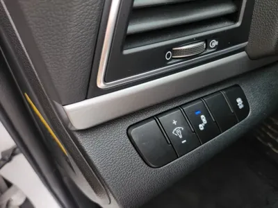 Hyundai Avante 2018, 26457 км, за 12800000 KRW - фото 15