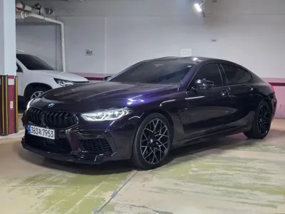 BMW M8 · 2021 год
