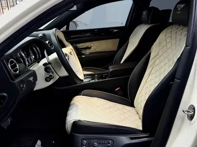 Bentley Flying Spur 2019, 40000 км, за 1020000 CNY - фото 10
