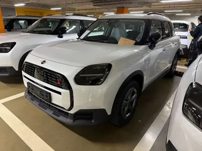MINI Countryman 2026, 2 км, за 22560000 KRW