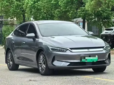 BYD Qin Plus 2023, 30000 км, за 61800 CNY