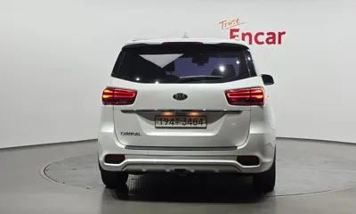 Kia Canival 2019, 125297 км, за 13000000 KRW