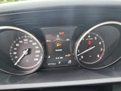 Land Rover Discovery 2017, 217000 км, за 148800 CNY - фото 13