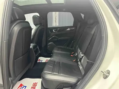 Porsche Cayenne 2018, 124000 км, за 298000 CNY - фото 5