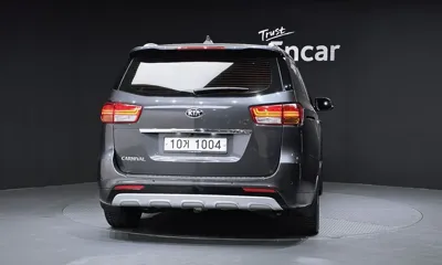 Kia Canival 2017, 155140 км, за 8850000 KRW