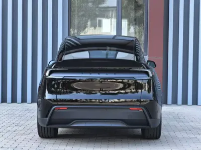 Tesla Model Y L 2026, 100 км, за 335800 CNY - фото 8