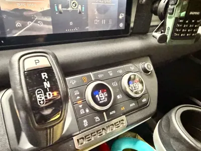 Land Rover Defender 2022, 74422 км, за 83000000 KRW - фото 9