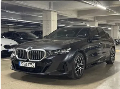 BMW 5-Series · 2025 год
