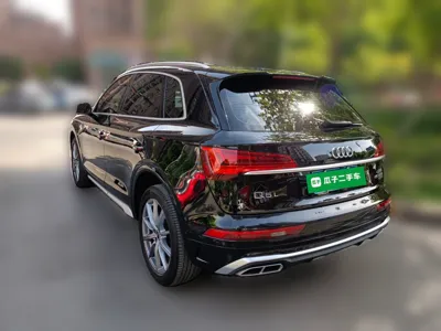 Audi Q5L 2022, 40599 км, за 225529.43 CNY