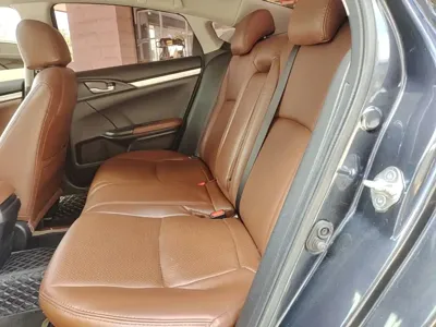 Honda Civic 2019, 102899 км, за 55100 CNY - фото 17