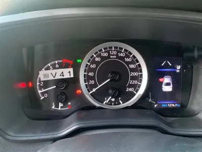 Toyota Corolla 2022, 41000 км, за 75800 CNY - фото 9