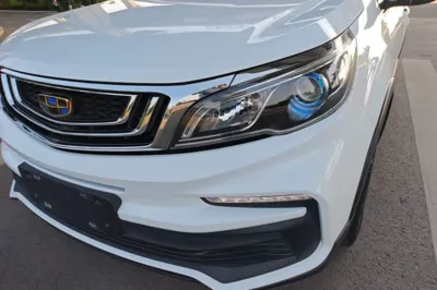 Geely Auto Vision X3 2020, 75000 км, за 41851.12 CNY - фото 8