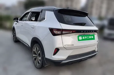 Wuling Asta 2021, 52800 км, за 43047.38 CNY