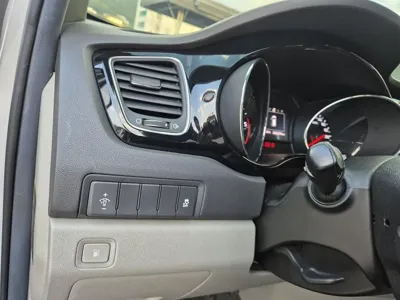 Kia Canival 2017, 282290 км, за 5900000 KRW - фото 8