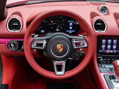 Porsche 718 2024, 7000 км, за 559800 CNY - фото 14