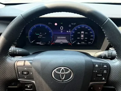 Toyota Camry 2024, 17000 км, за 118000 CNY - фото 7