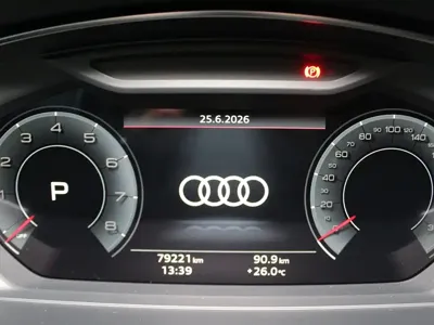 Audi A8 2022, 79200 км, за 345000 CNY - фото 12