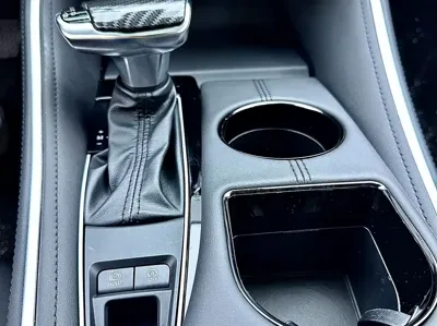 Toyota Avalon 2024, 20000 км, за 109800 CNY - фото 9