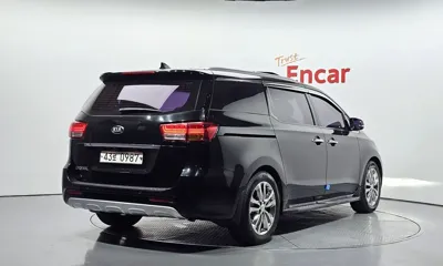 Kia Canival 2016, 120490 км, за 10990000 KRW