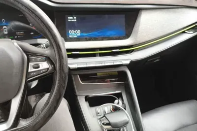 Changan CS15EV 2019, 79200 км, за 48474.09 CNY - фото 10