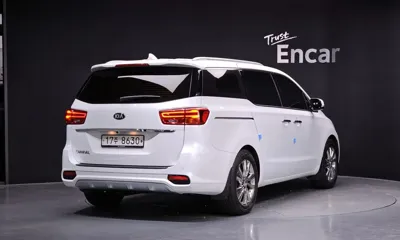 Kia Canival 2019, 42550 км, за 19700000 KRW - фото 2