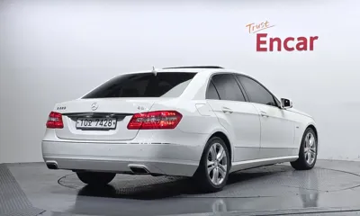 Mercedes-Benz E-Class 2012, 178838 км, за 9990000 KRW