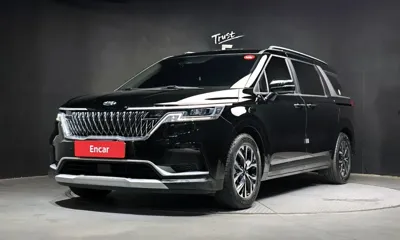 Kia Canival · 2021 год