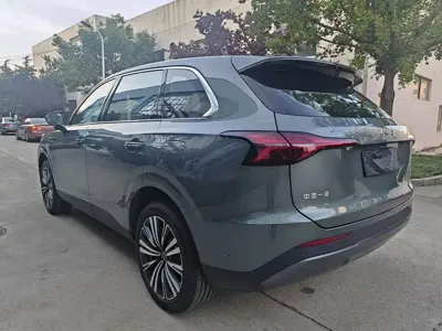Hongqi 红旗HS6 PHEV 2026, 1000 км, за 175799 CNY - фото 7