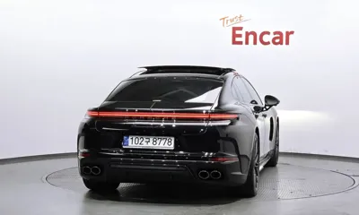 Porsche Panamera 2025, 9669 км, за 243000000 KRW