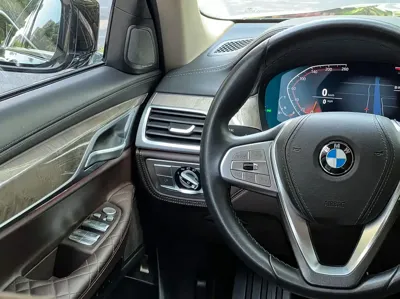 BMW 7 Series 2021, 60000 км, за 338000 CNY - фото 12
