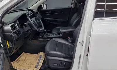 Kia Sorento 2015, 131068 км, за 13500000 KRW - фото 10
