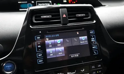 Toyota Prius 2017, 144623 км, за 13000000 KRW - фото 14