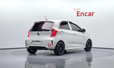 Kia Morning 2016, 96584 км, за 6800000 KRW