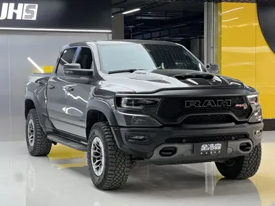 RAM Ram Trucks 2023, 41000 км, за 738000 CNY