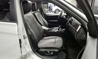 BMW 3-Series 2018, 126877 км, за 15500000 KRW - фото 12