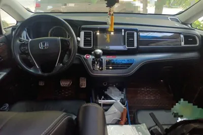 Honda Elysion 2016, 101800 км, за 94852.07 CNY - фото 9