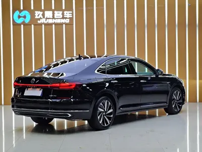 Volkswagen Passat 2024, 22000 км, за 122800 CNY - фото 6