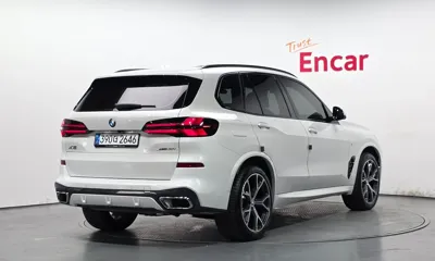 BMW X5 2025, 11563 км, за 121900000 KRW