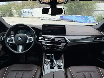 BMW 5 Series 2022, 70000 км, за 189899 CNY - фото 8