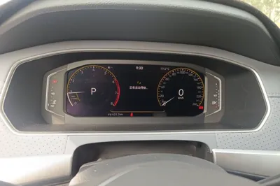 Volkswagen Lavida 2023, 71300 км, за 73260.58 CNY - фото 8