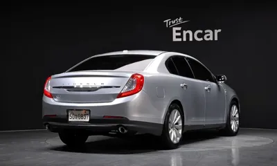 Lincoln MKS 2015, 103055 км, за 2990000 KRW - фото 2