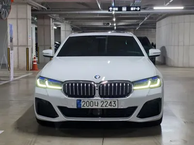 BMW 5-Series 2021, 29336 км, за 38000000 KRW