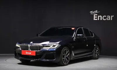 BMW 5-Series · 2022 год
