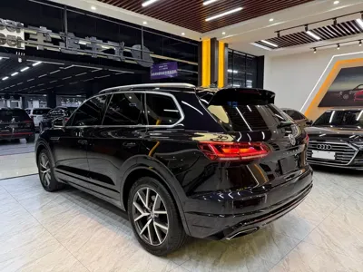 Volkswagen Touareg 2019, 76000 км, за 196800 CNY - фото 6