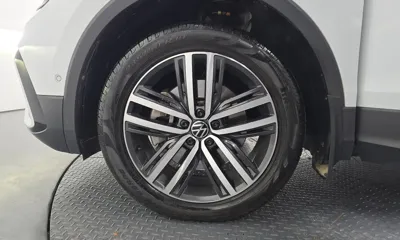 Volkswagen Tiguan 2023, 49702 км, за 27500000 KRW - фото 5