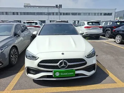 Mercedes-Benz C-Class 2024, 35600 км, за 183400 CNY