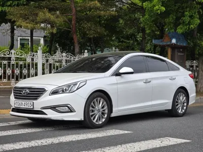 Hyundai Sonata · 2016 год