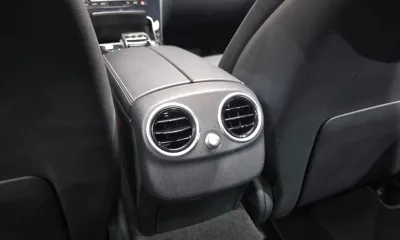 Mercedes-Benz C-Class 2018, 34488 км, за 15900000 KRW - фото 30